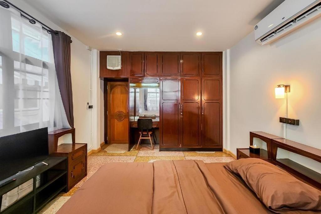 Penthouse Lamoon Hotell Bangkok Exteriör bild