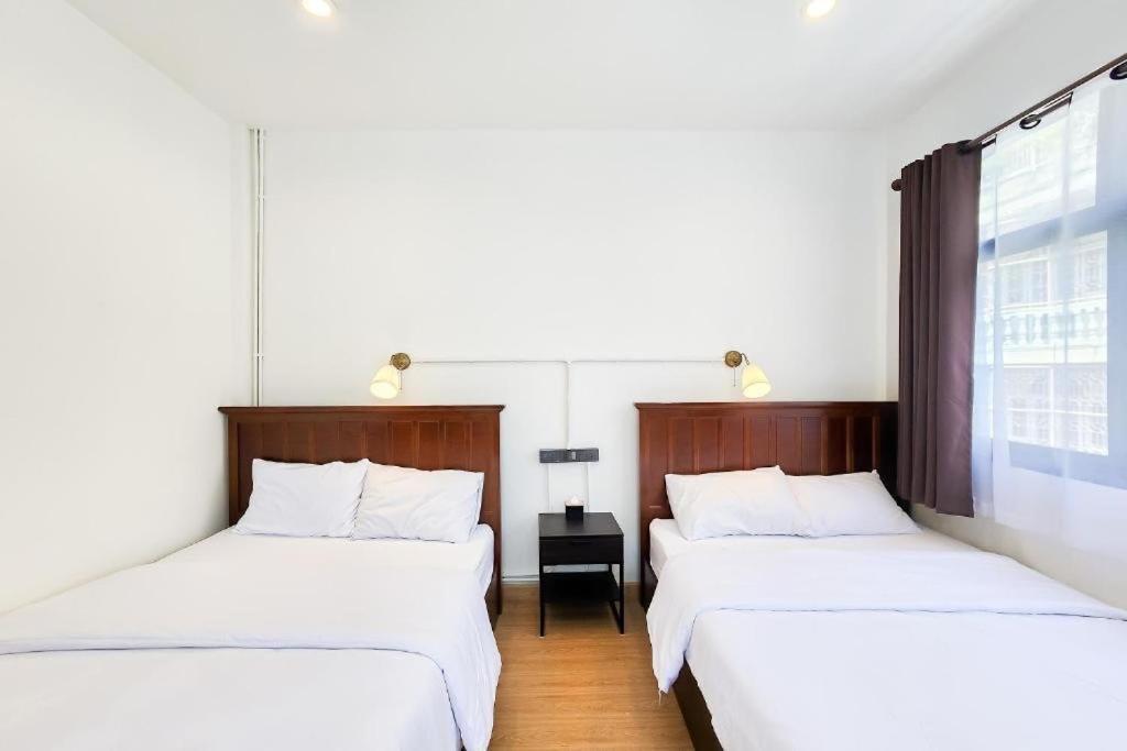 Penthouse Lamoon Hotell Bangkok Exteriör bild