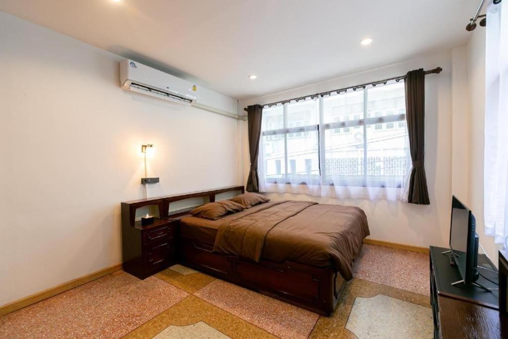 Penthouse Lamoon Hotell Bangkok Exteriör bild